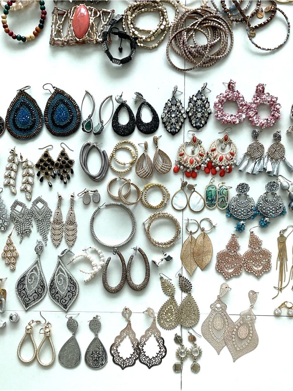 7+ Lb Wearable Costume Jewelry Reseller Lot Mixed Jewelry - Picture 10 of 16